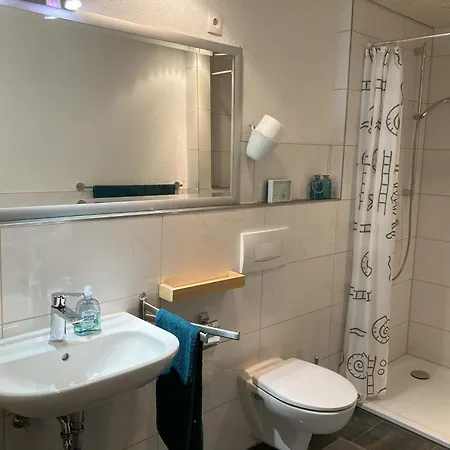 Mit Weitblick Apartament *